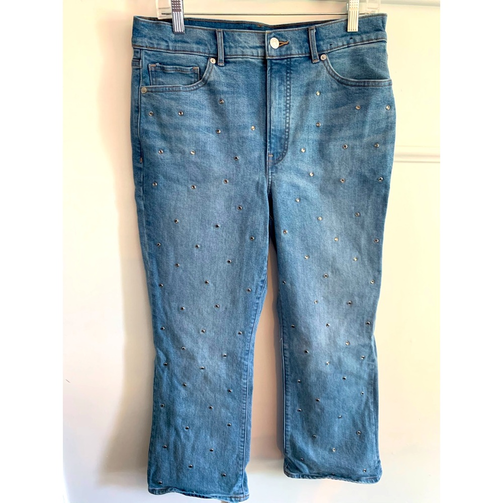 **SOLD**Express cropped high rise flair with bling